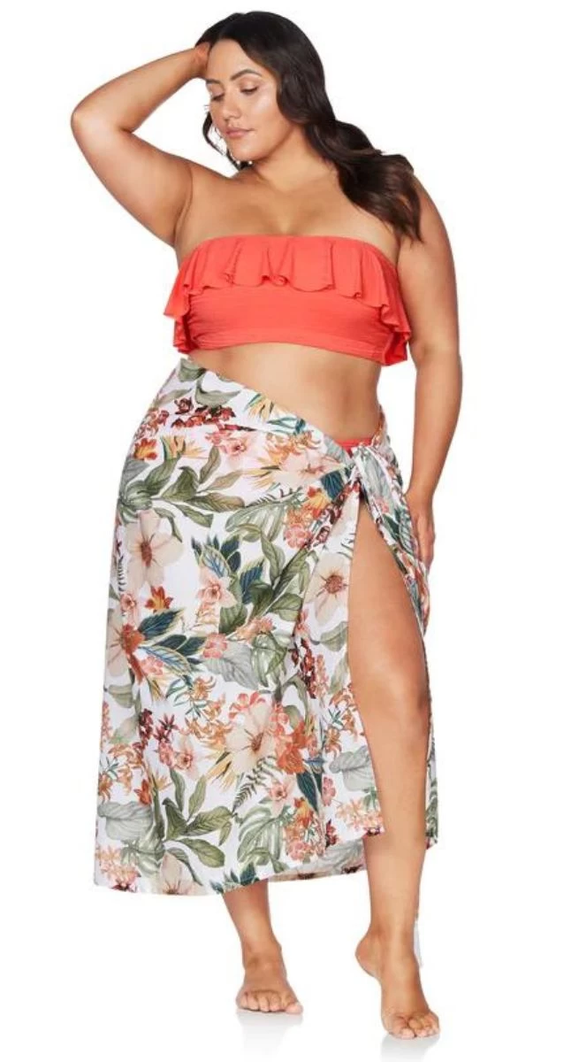 Into The Saltu Beach Sarong With Bag 2 Into The Saltu Beach Sarong With Bag - Image 2