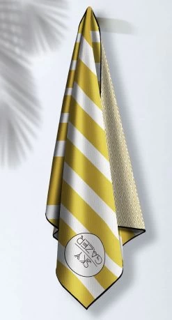 Sky Gazer Luxury Beach Towel In Pouch - Burleigh