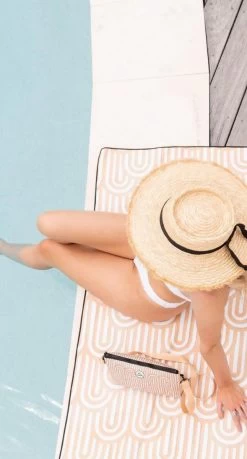 Sky Gazer Luxury Beach Towel In Pouch - Henley